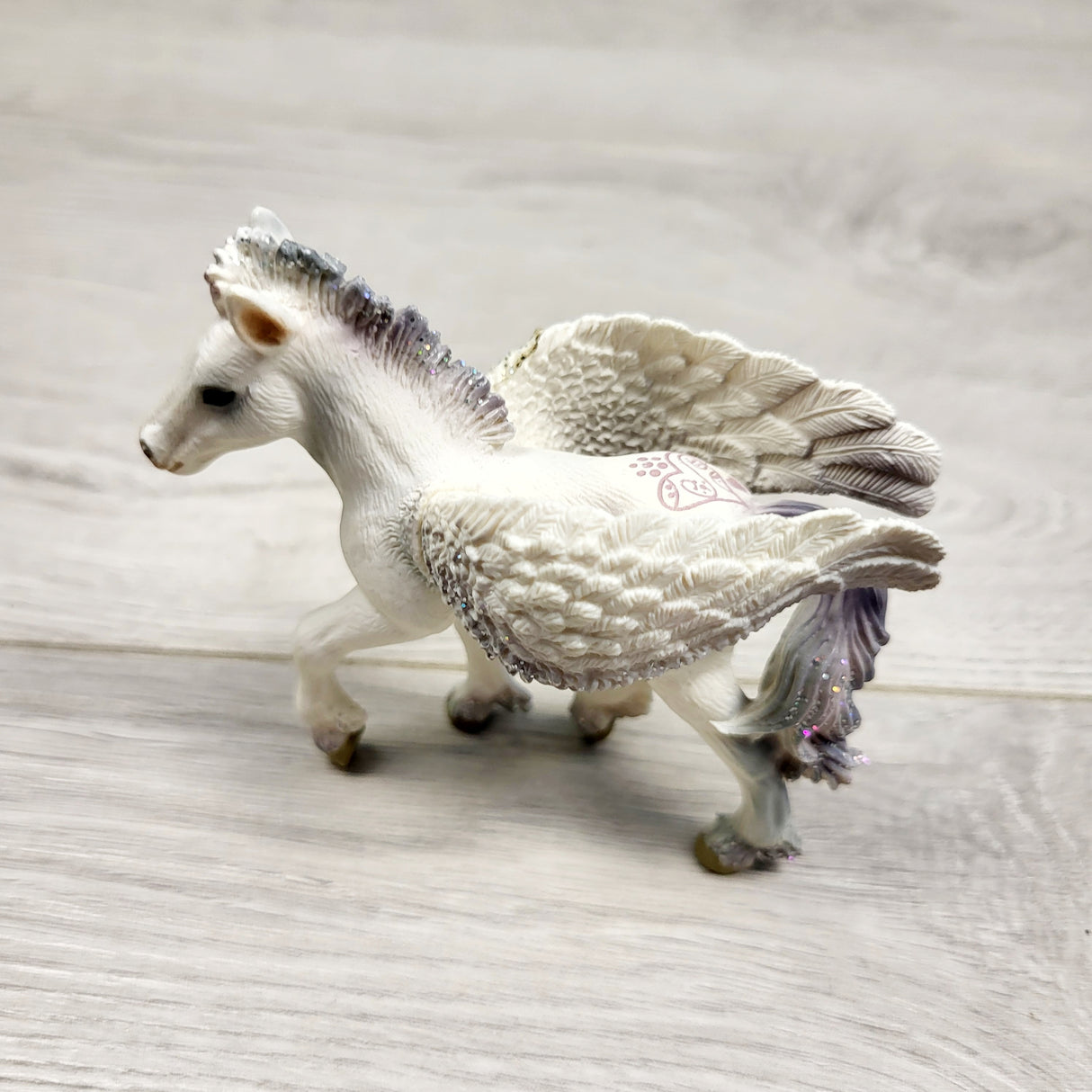 KHW1 - Schleich Pegasus foal figure (#75327)