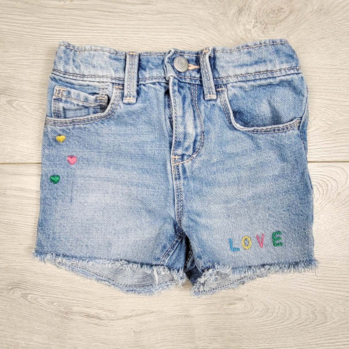 KIJA2 - Old Navy cut off jeans shorts with embroidery. Size 2T