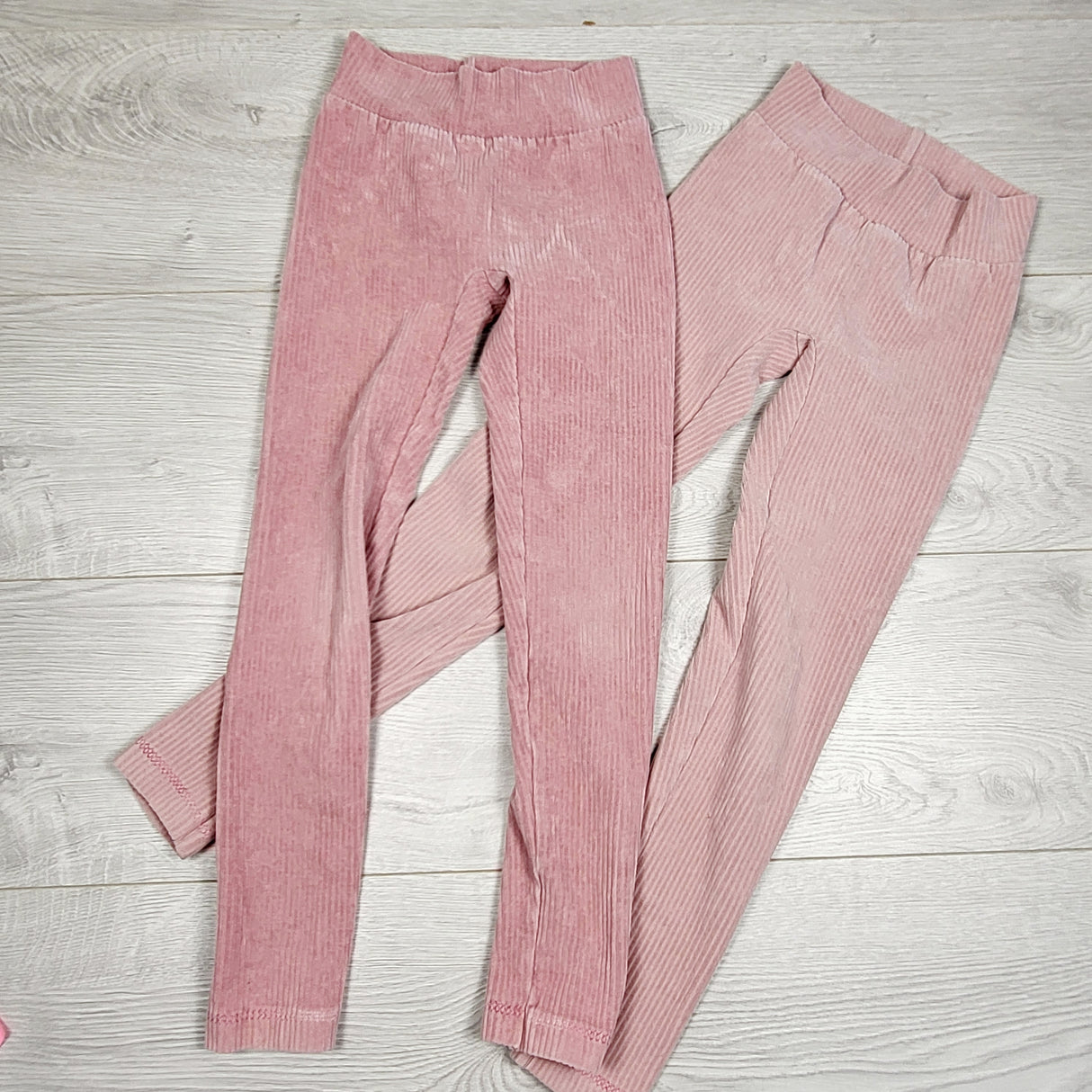 KIJA2 - Handmade pink ribbed leggings. Size 5/6