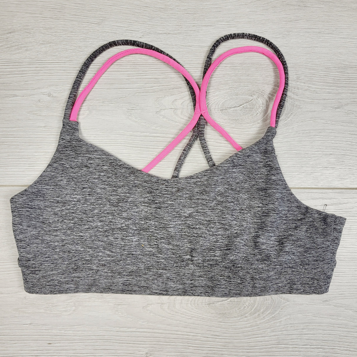 KHW22 - Old Navy grey / pink sports bra. Size 10/12