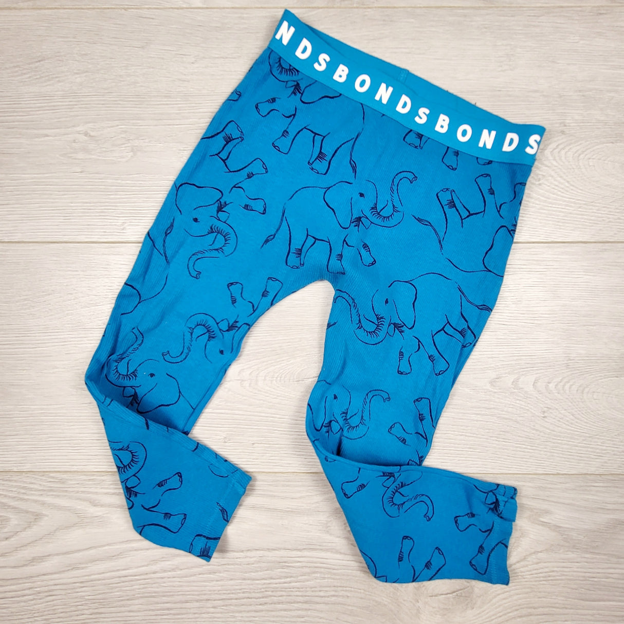 TCWD1 - Bonds blue ribbed elephant leggings. Size 3T