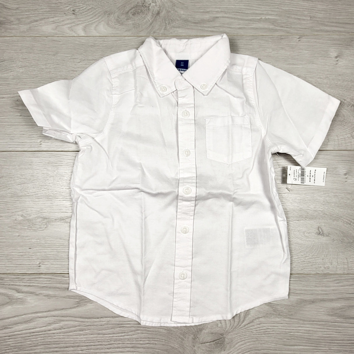 TCWD1 - NEW -  Old Navy white button down shirt. Size 3T