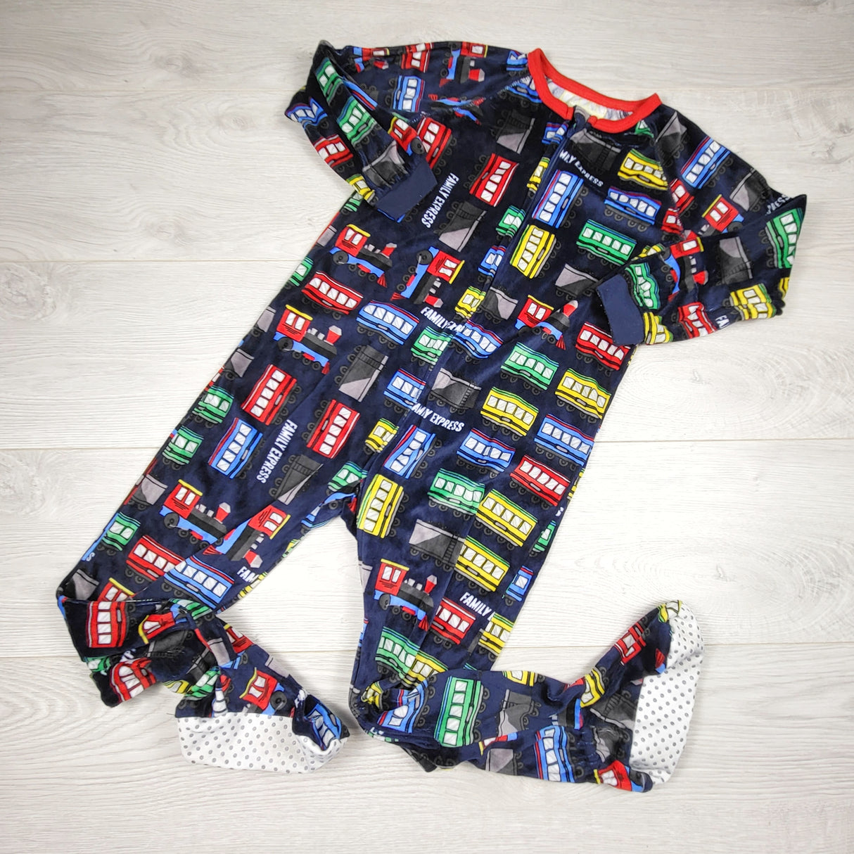 TCWD1 - Children's Place super soft zippered train sleeper. Size 5T