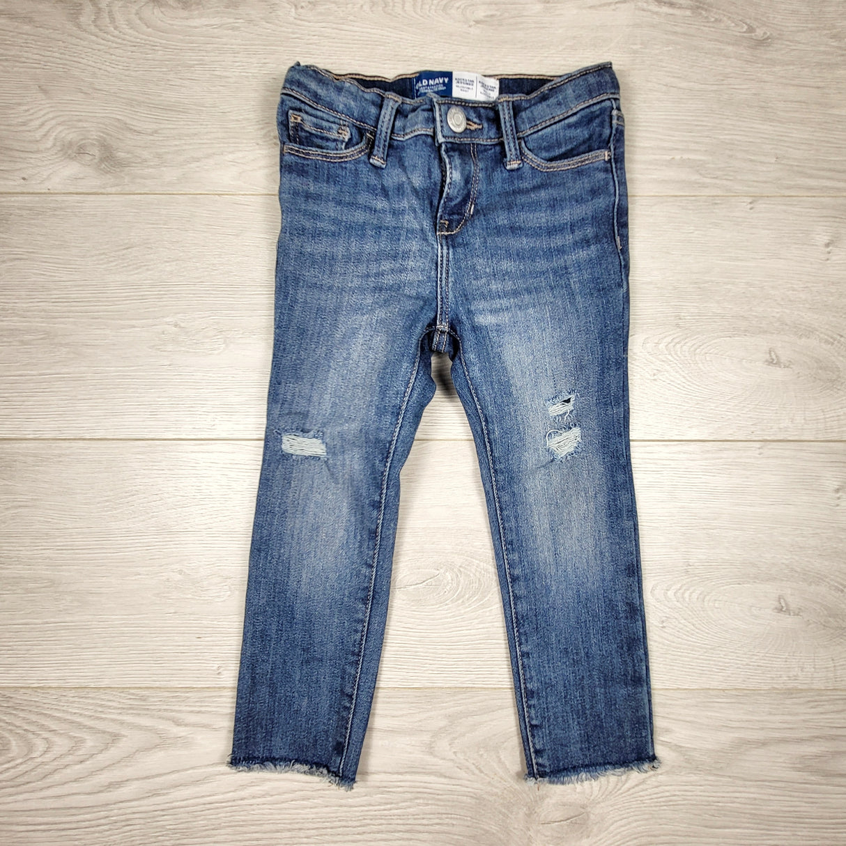 TCWD1 - Old Navy distressed rockstar jeggings. Size 3T
