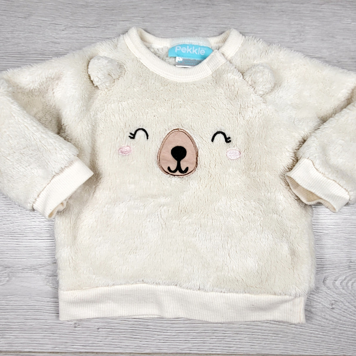 KAMG4 - Pekkle faux fur bear sweatshirt. Size 9 months
