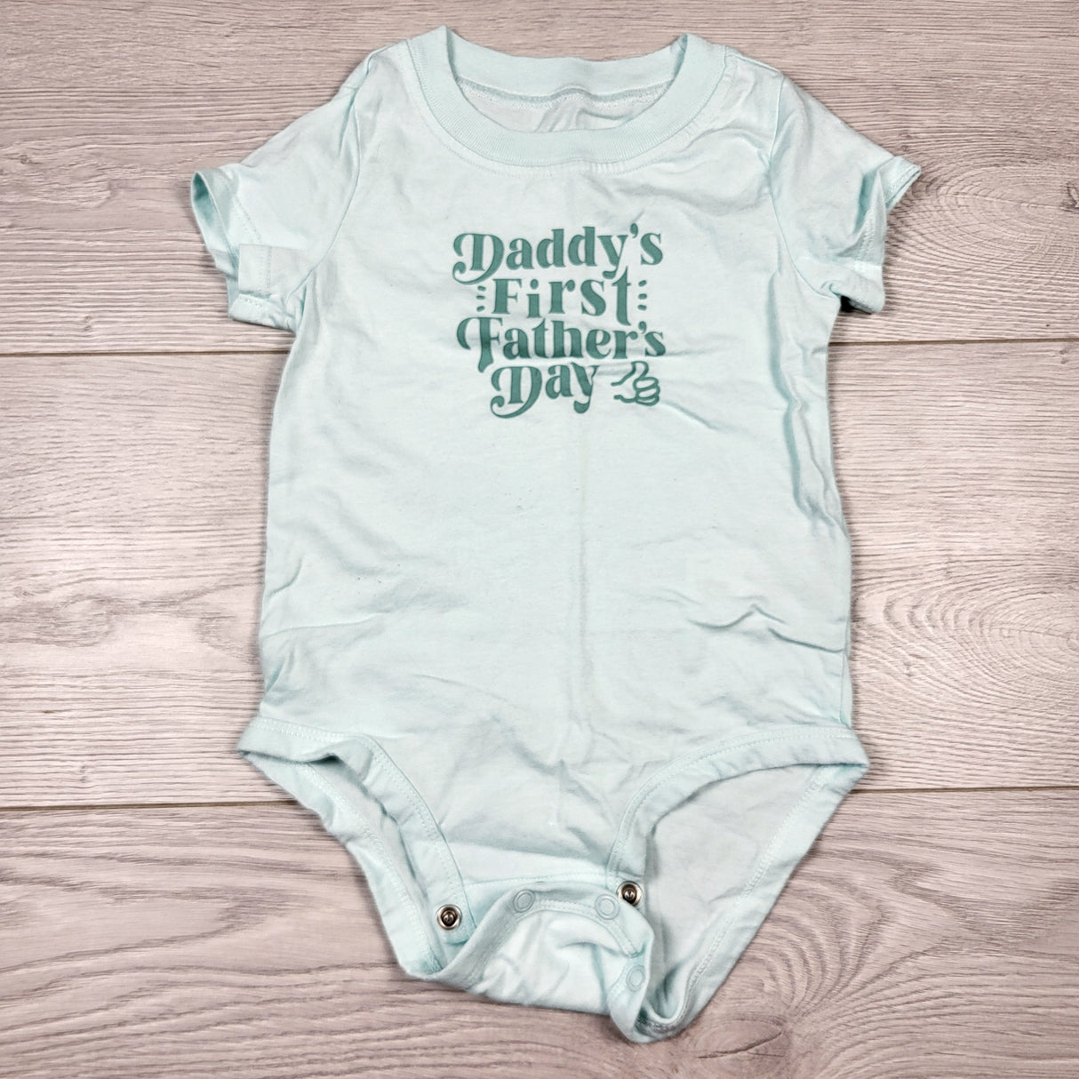 KAMG4 - Carters mint coloured "Daddy's First Father's Day" bodysuit. Size 12 months