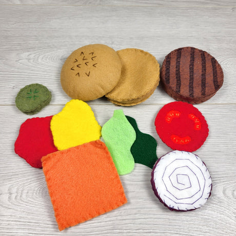 NEW (Retail Item) - Handmade Beef Burger felt food set