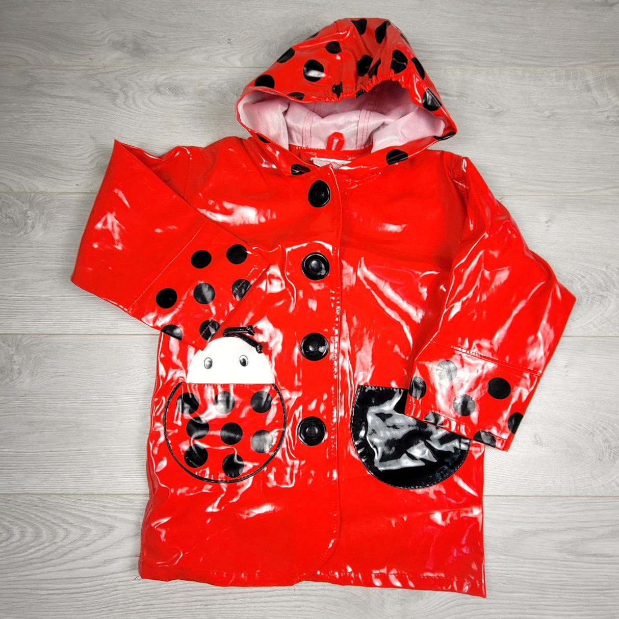 LUGE2 - Kidorable ladybug rain coat. Size 4/5T