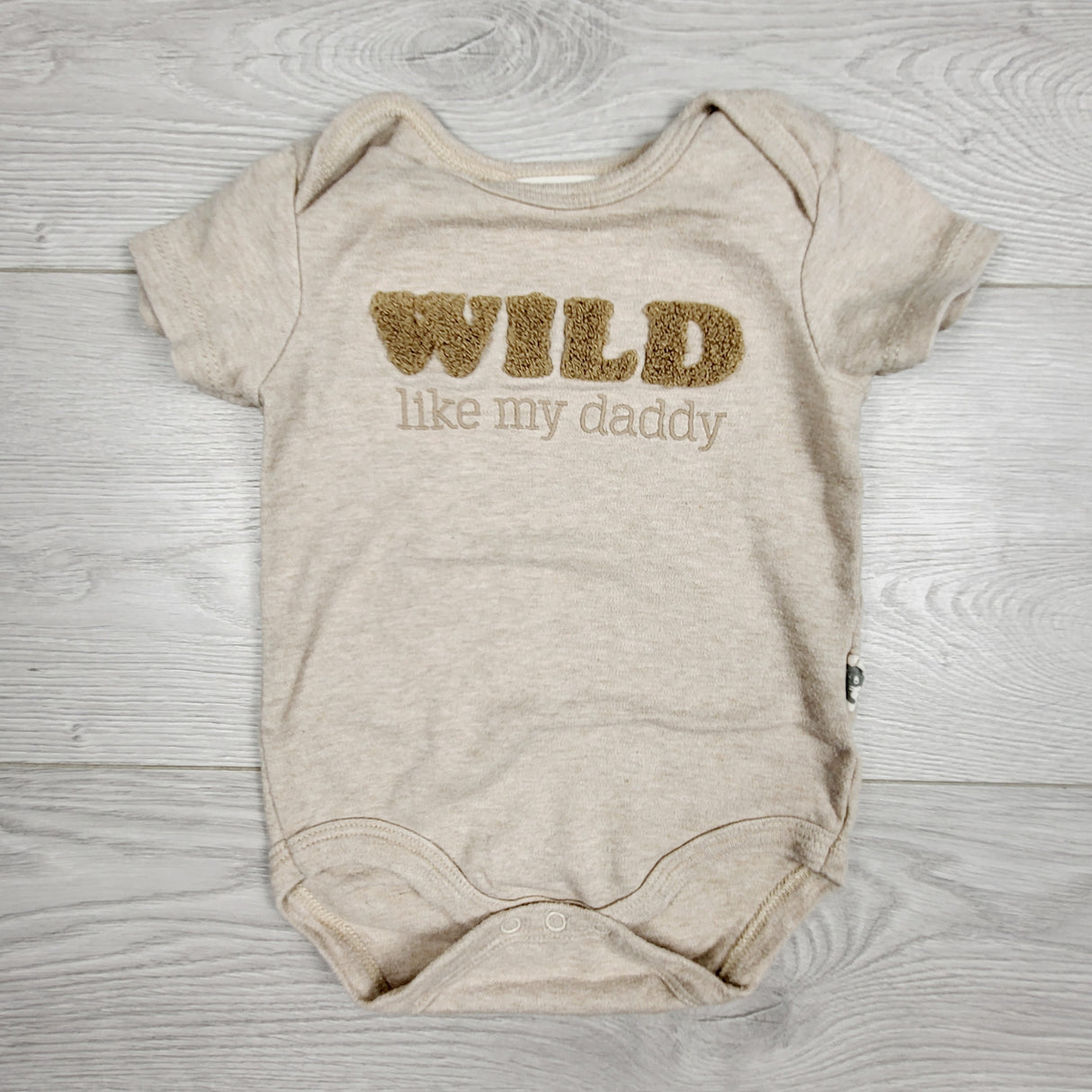 KAMG55 - Rabbit + Bear "Wild Like My Daddy" bodysuit with chenille applique. Size 6-9 months