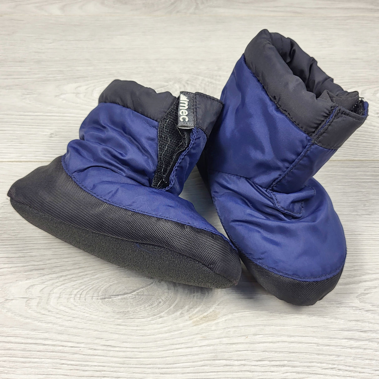 BHPP1 - MEC navy toaster booties. Size small (size 4/5)