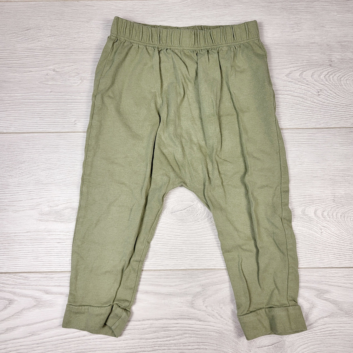 CHLL1 - Old Navy green cotton pants. Size 18-24 months