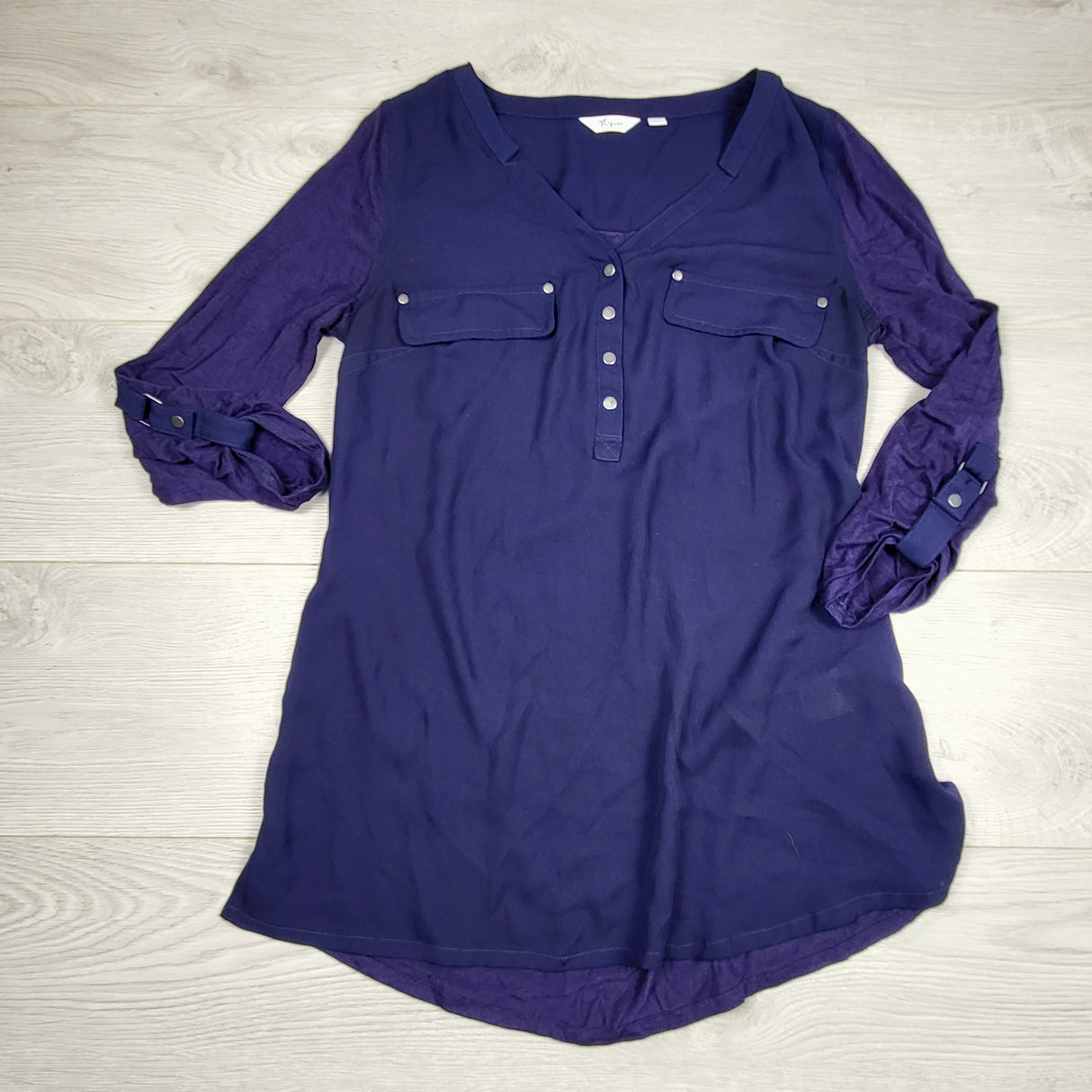 KARE1 - Thyme Maternity navy maternity top. Size XS