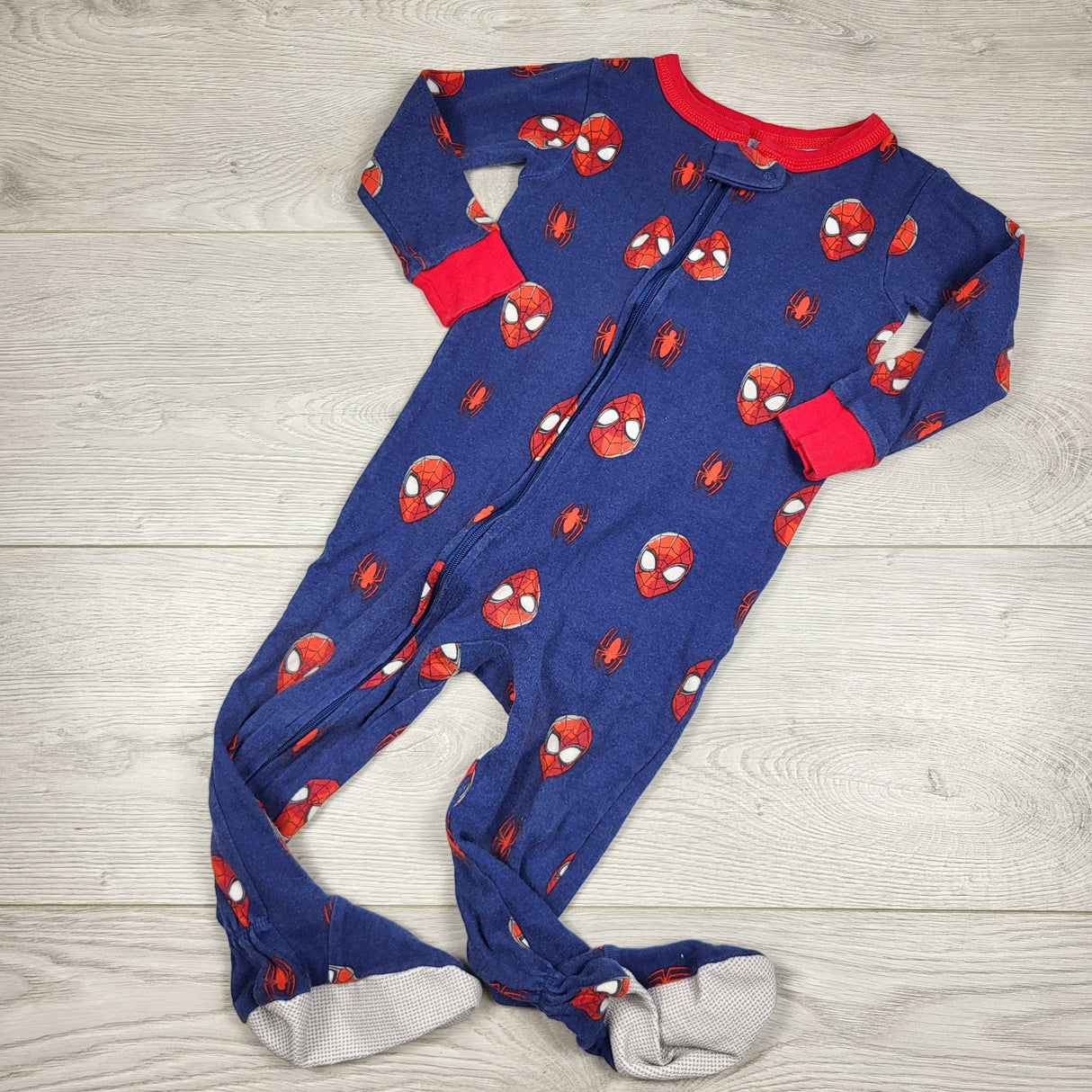 KARE1 - Carters x Marvel zippered cotton Spider-man sleeper. Size 18 months