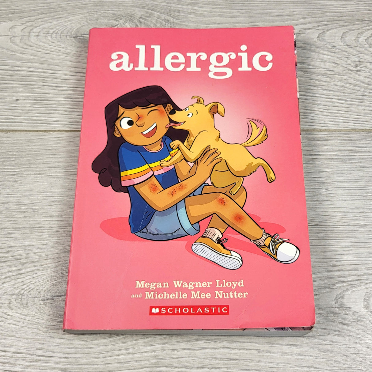 ZPXT5 - Allergic. Soft cover graphic novel