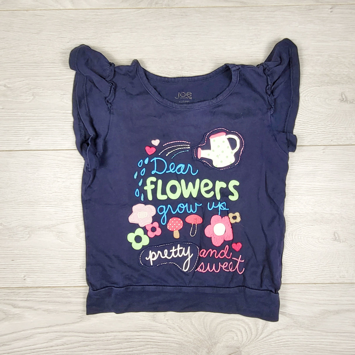 LUGE3 - Joe navy t-shirt with watering can. Size 3T