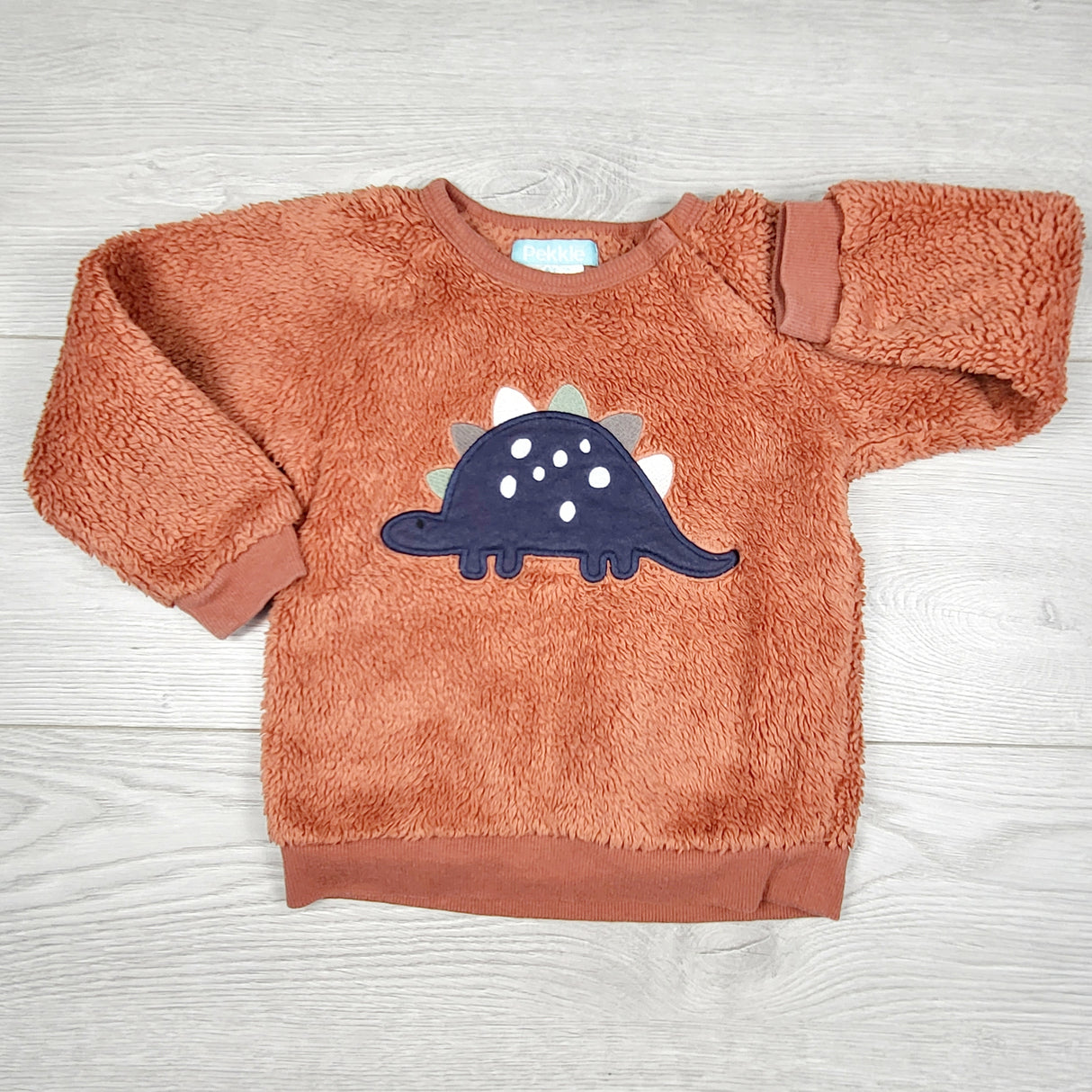 LUGE3 - Pekkle faux fur dinosaur sweatshirt. Size 24 months