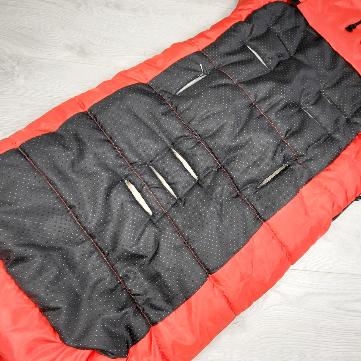 KHEN3 - CozyMe waterproof plush lined stroller blanket / foot muff