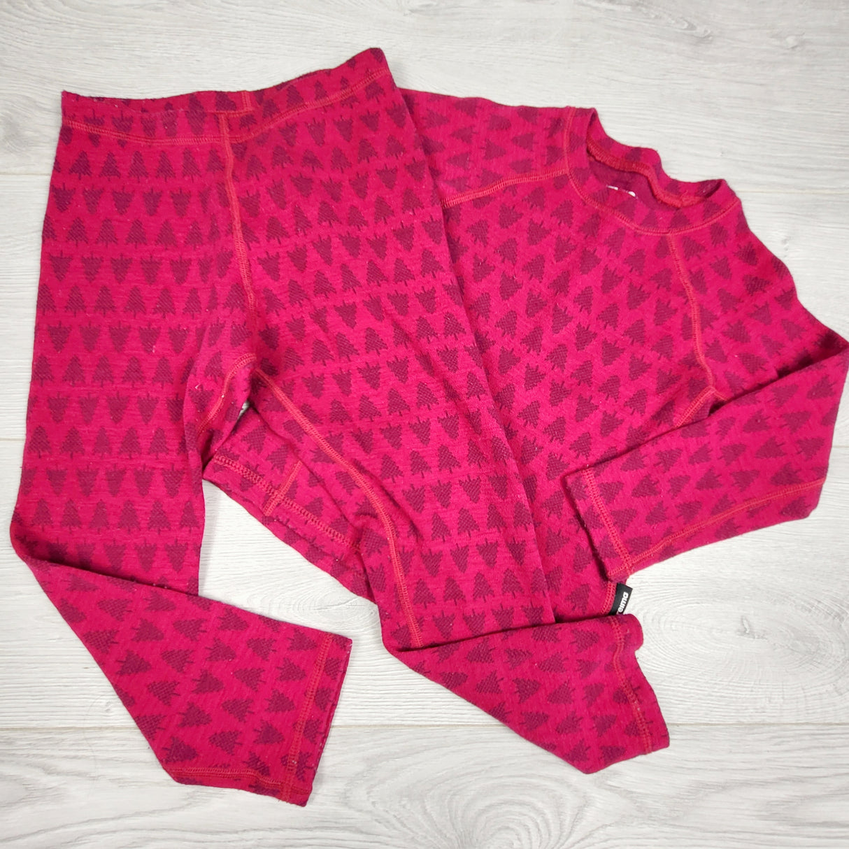 BNG1 - Reima dark pink 2pc wool blend thermal set with trees. Size 100 (3/4T)