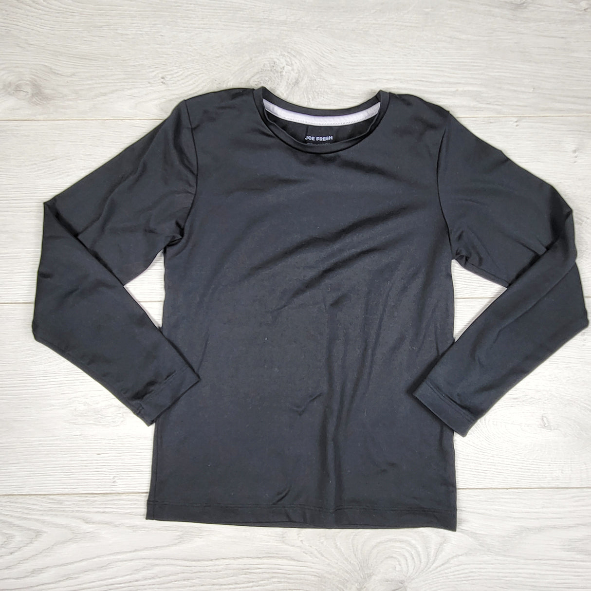 BNG2 - Joe Fresh black long sleeved active top. Size small (6/7ish)