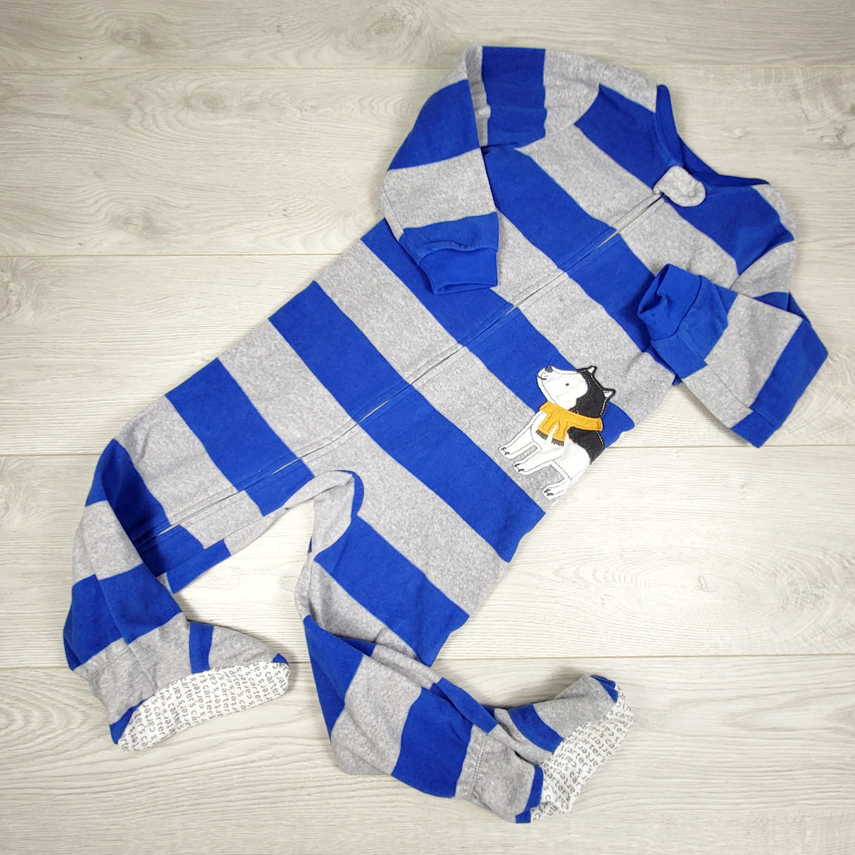 BNG2 - Carters grey and blue striped fleece sleeper with dog. Soze 4T