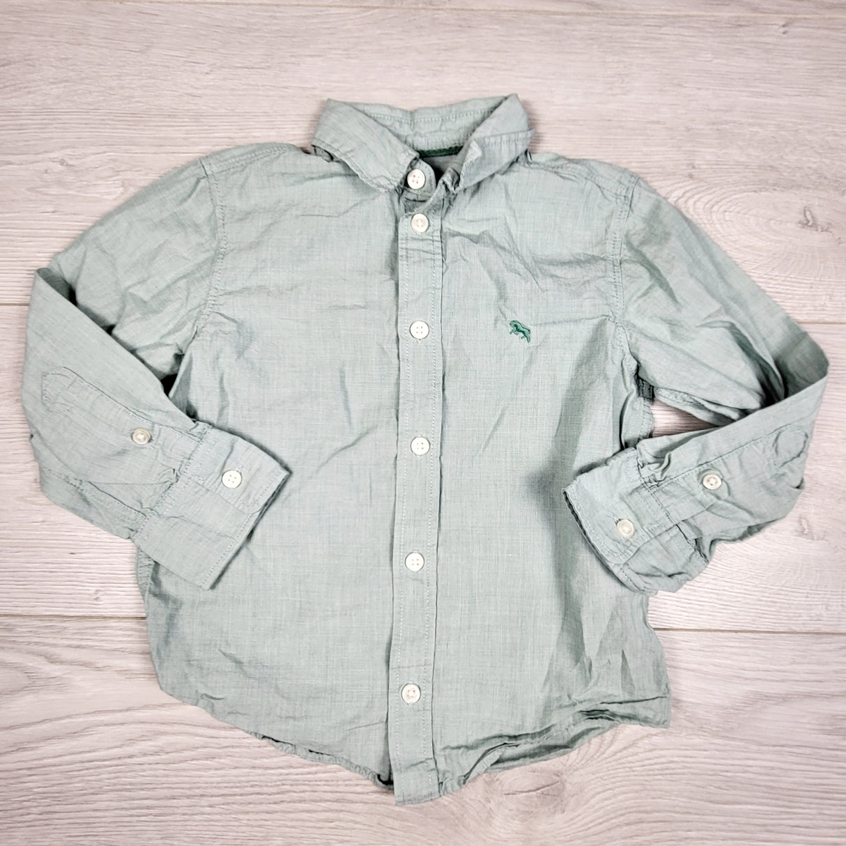 KDEL3 - L.O.G.G. pale green button down shirt. Size 2/3T