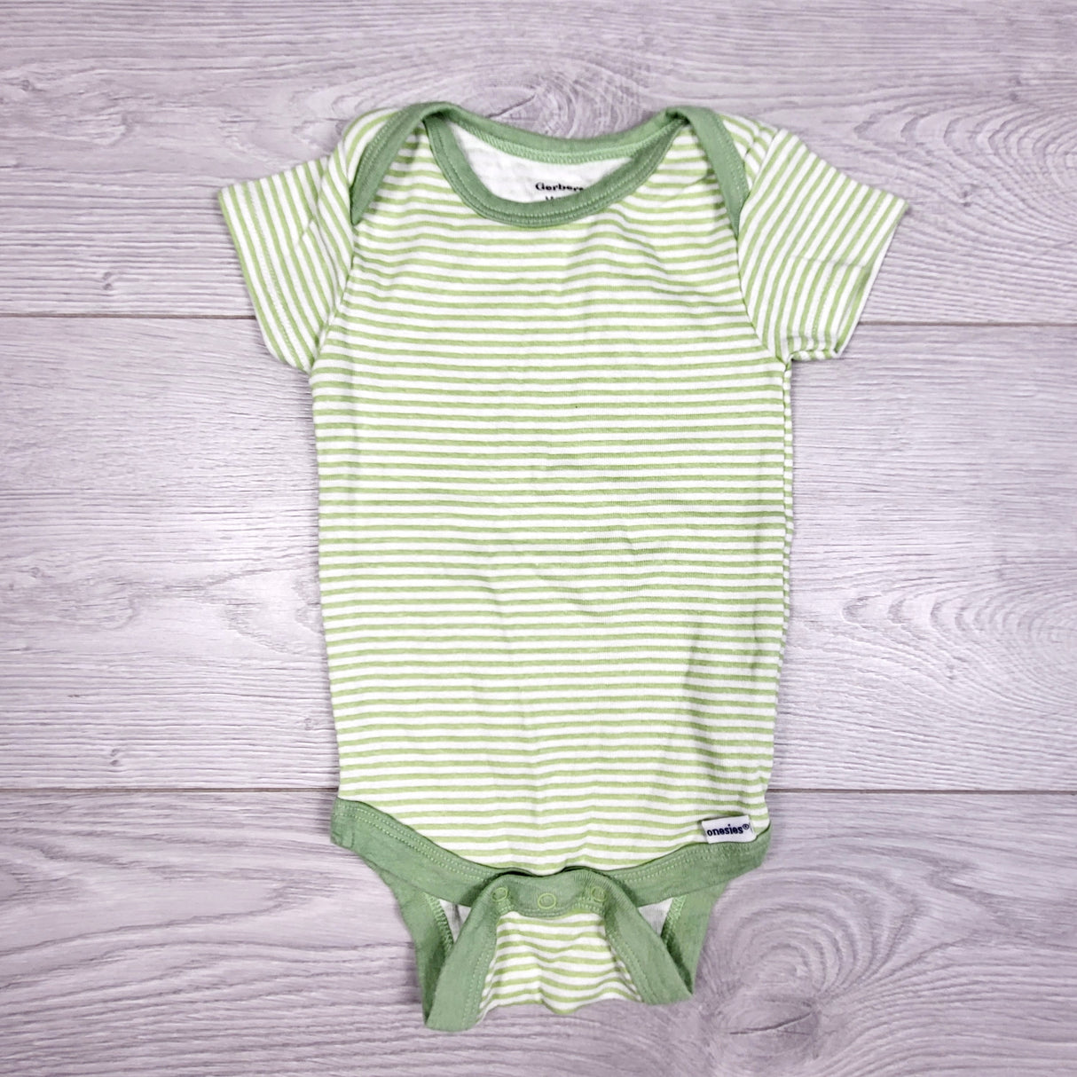 KDEL3 - Gerber green striped bodysuit. Size 3-6 months