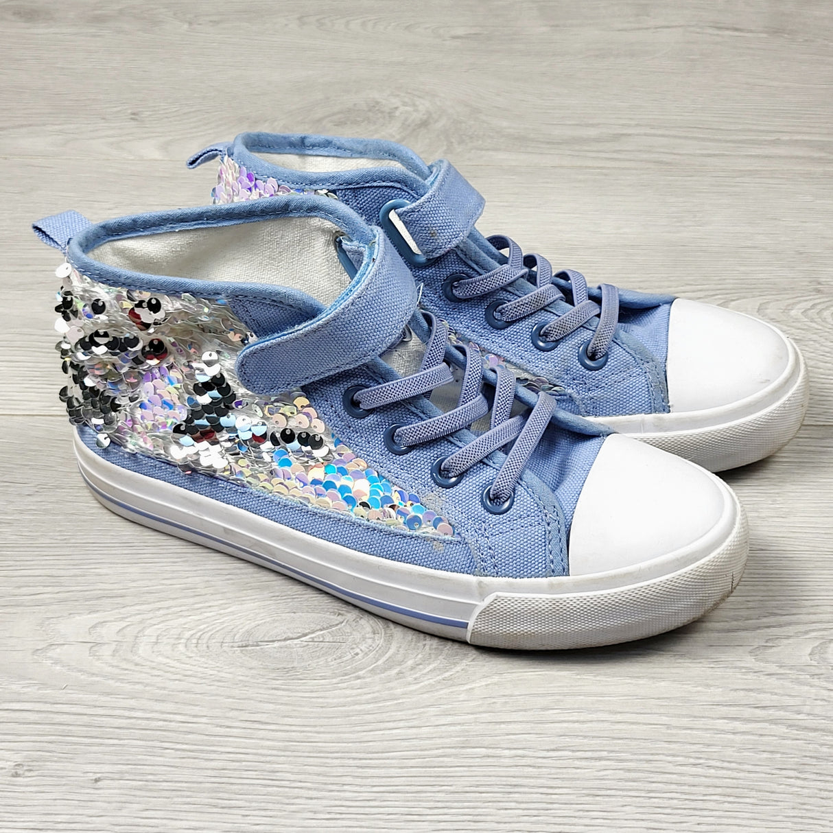 GFST1 - Blue sequin canvas hightop shoes. Youth size 3