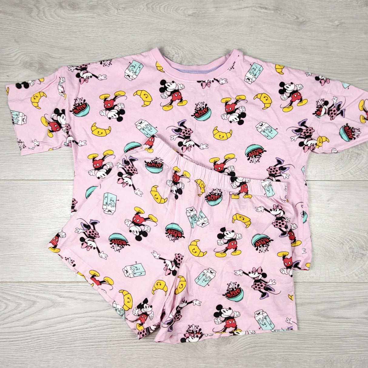 GFST1 - Primark pink 2pc Mickey and Minnie Mouse PJs. Size 10/11