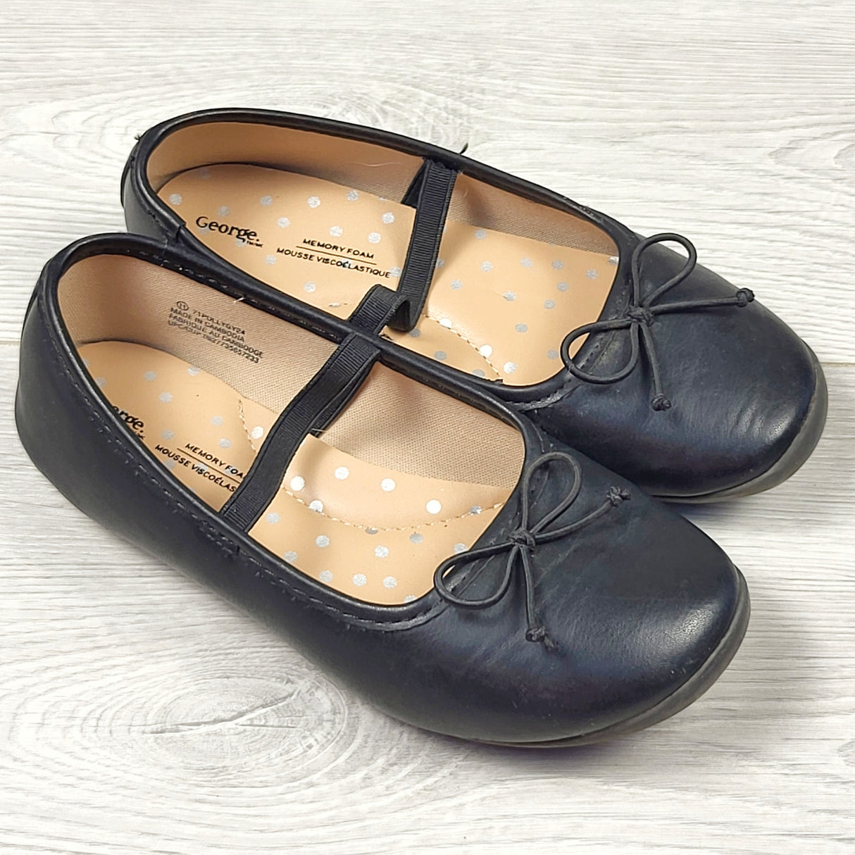 TSAM1 - George black flats. Size 11