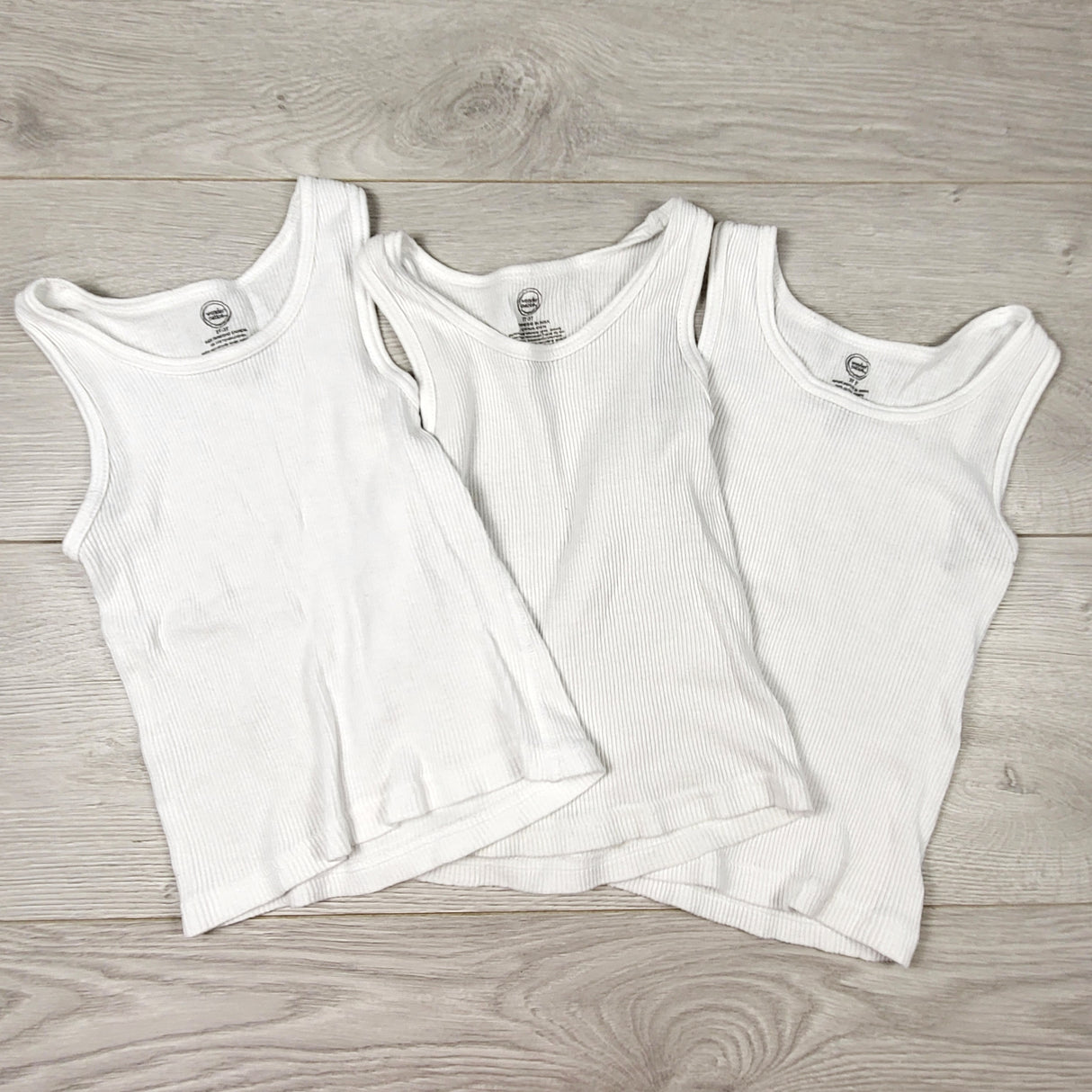 TSAM1 - Wonder Nation 3-pack ribbed undershirts. Size 2/3T