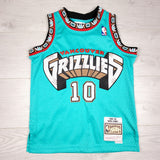 BNG3 - Mitchell and Ness Mike Bibby Vancouver Grizzlies Throwback Jersey. Size 8