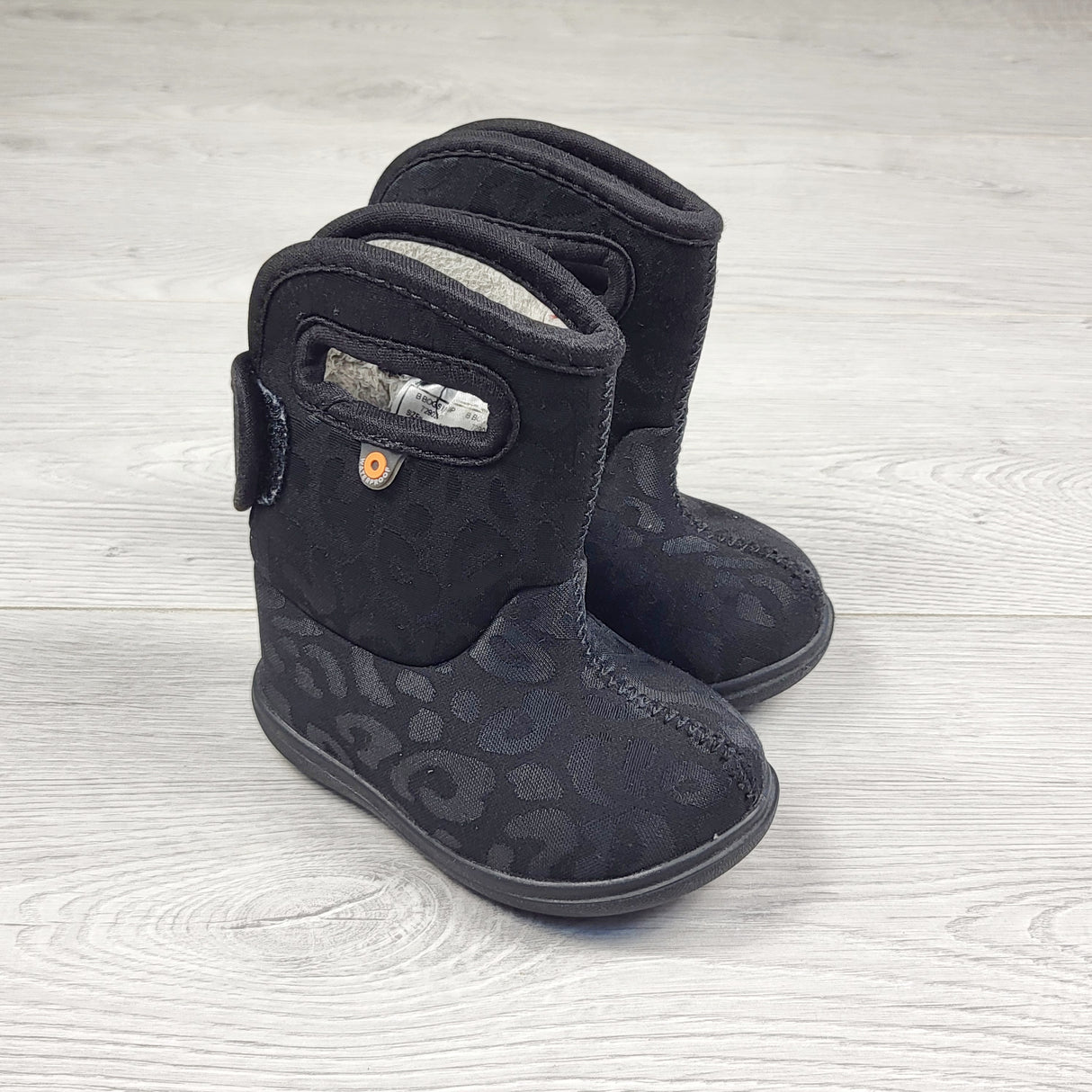 ORW1 - Bogs black neoprene rain boots. Infant size 4