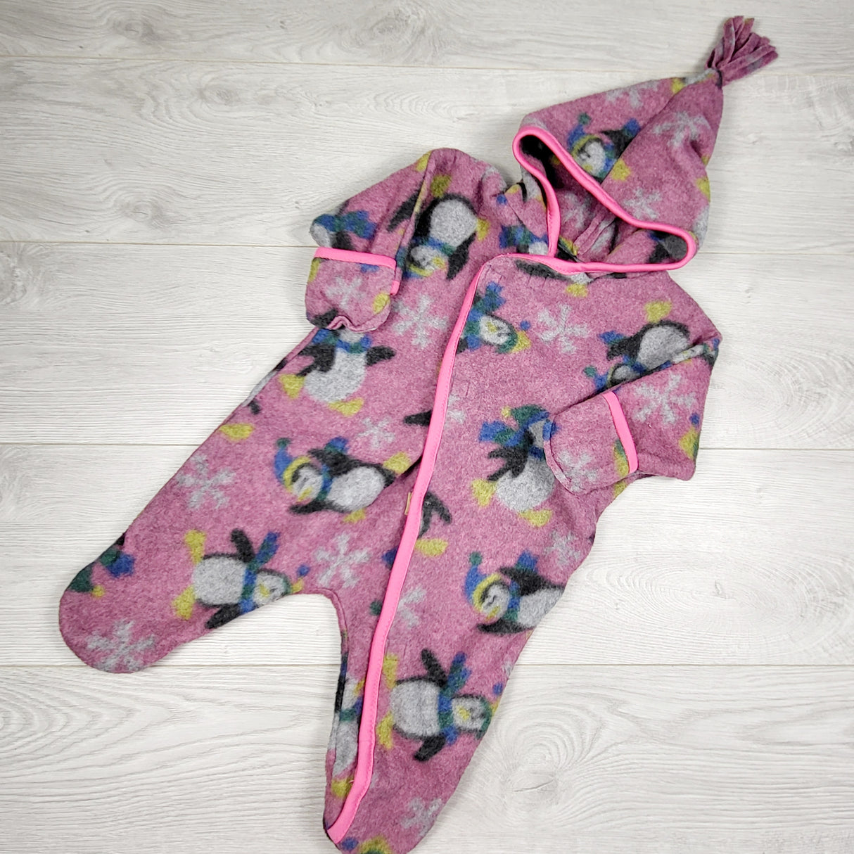 ORW1 - Handmade fleece bunting suit. Sizes like 0-6 months