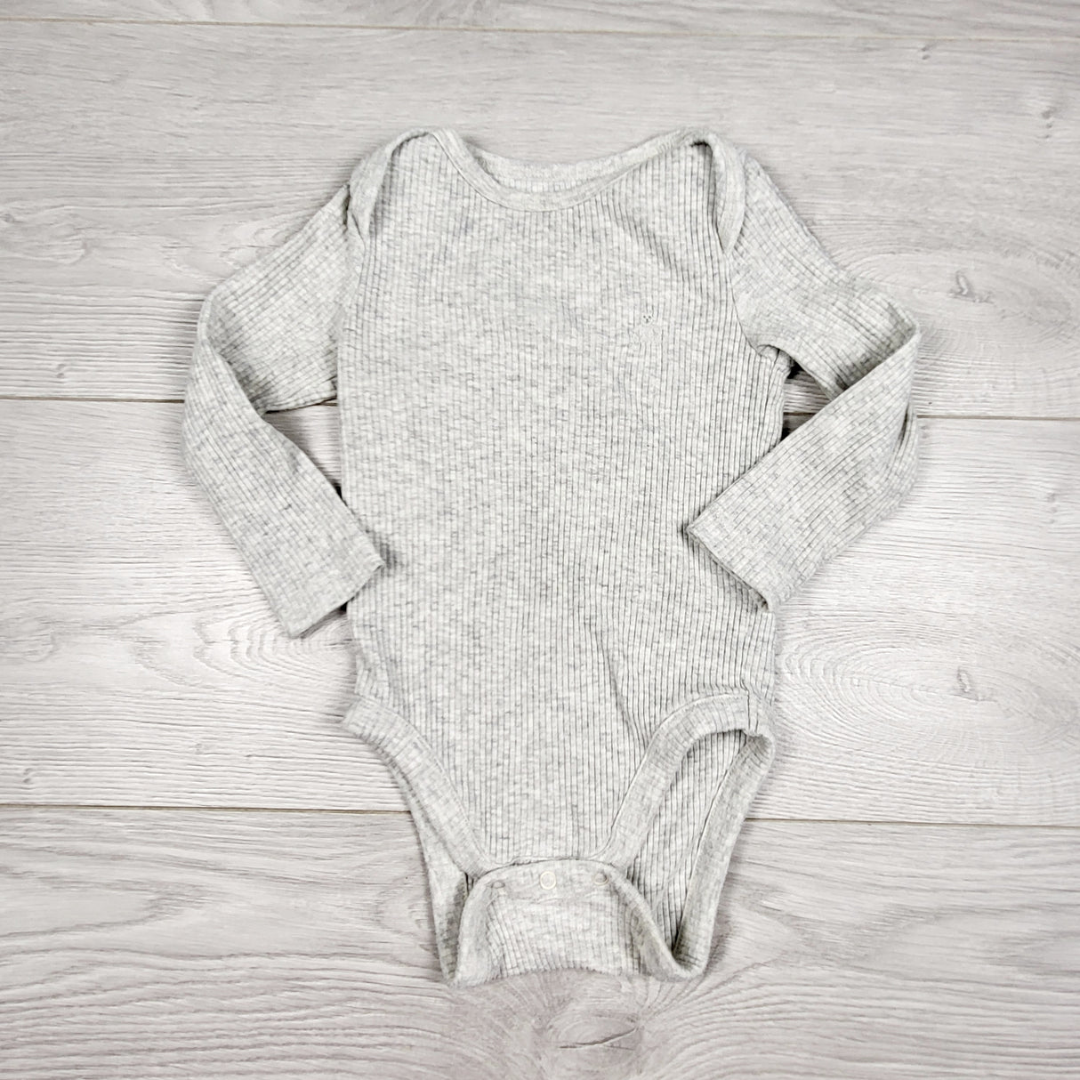ORW1 - Gap grey ribbed bodysuit. Size 6-12 months