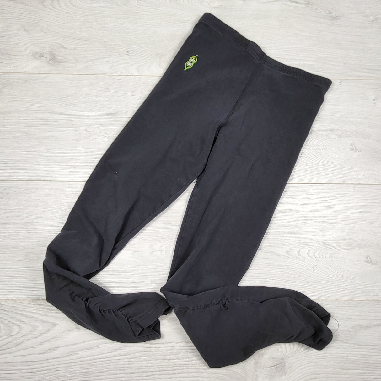 LHEP1 - Peekaboo Beans black ruched leggings. Size 7 🍁