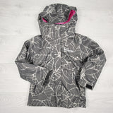 LHEP2 - Columbia grey Interchange 3-in-1 jacket. Size 4/5T
