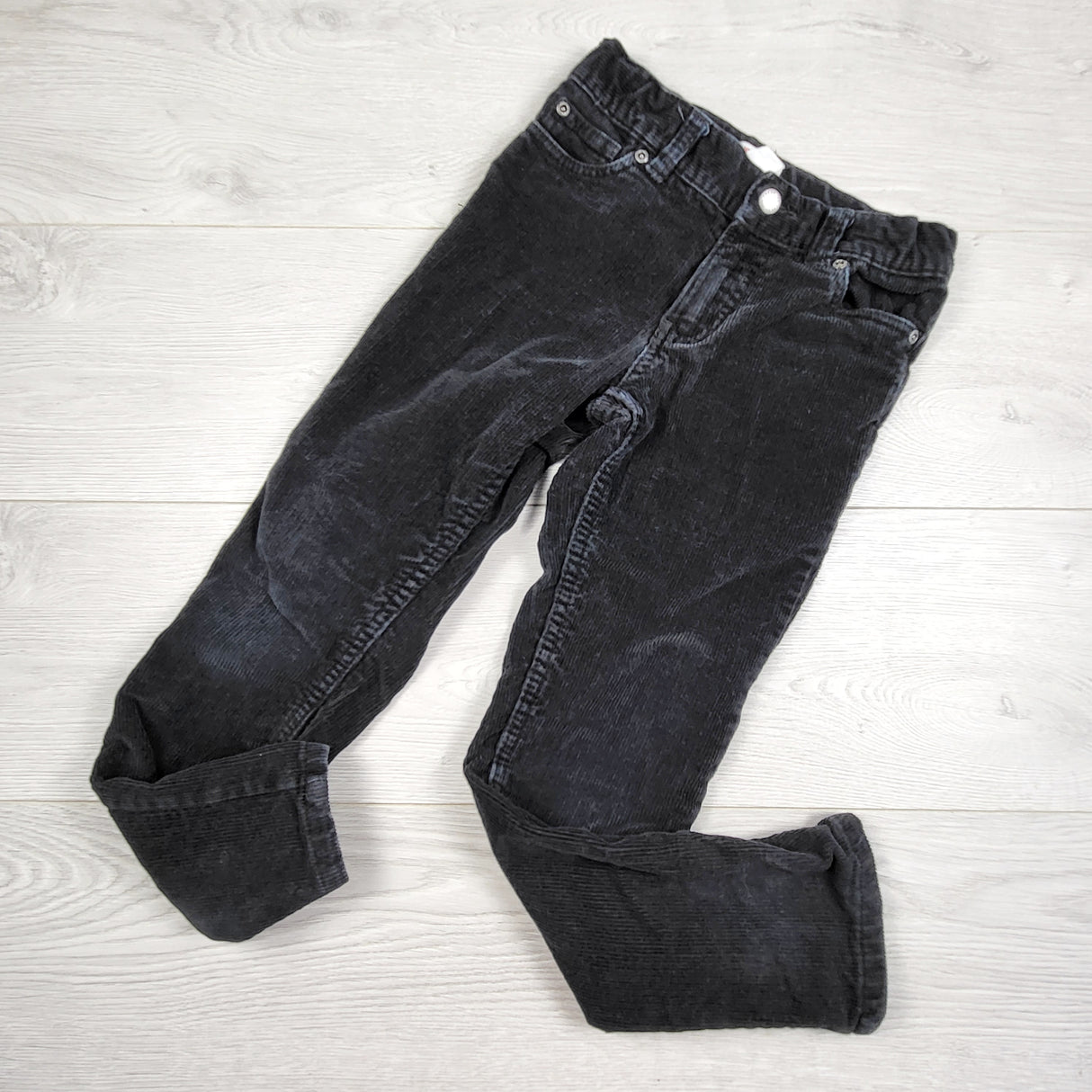 RHW1 - Joe black corduroy pants. Size 7