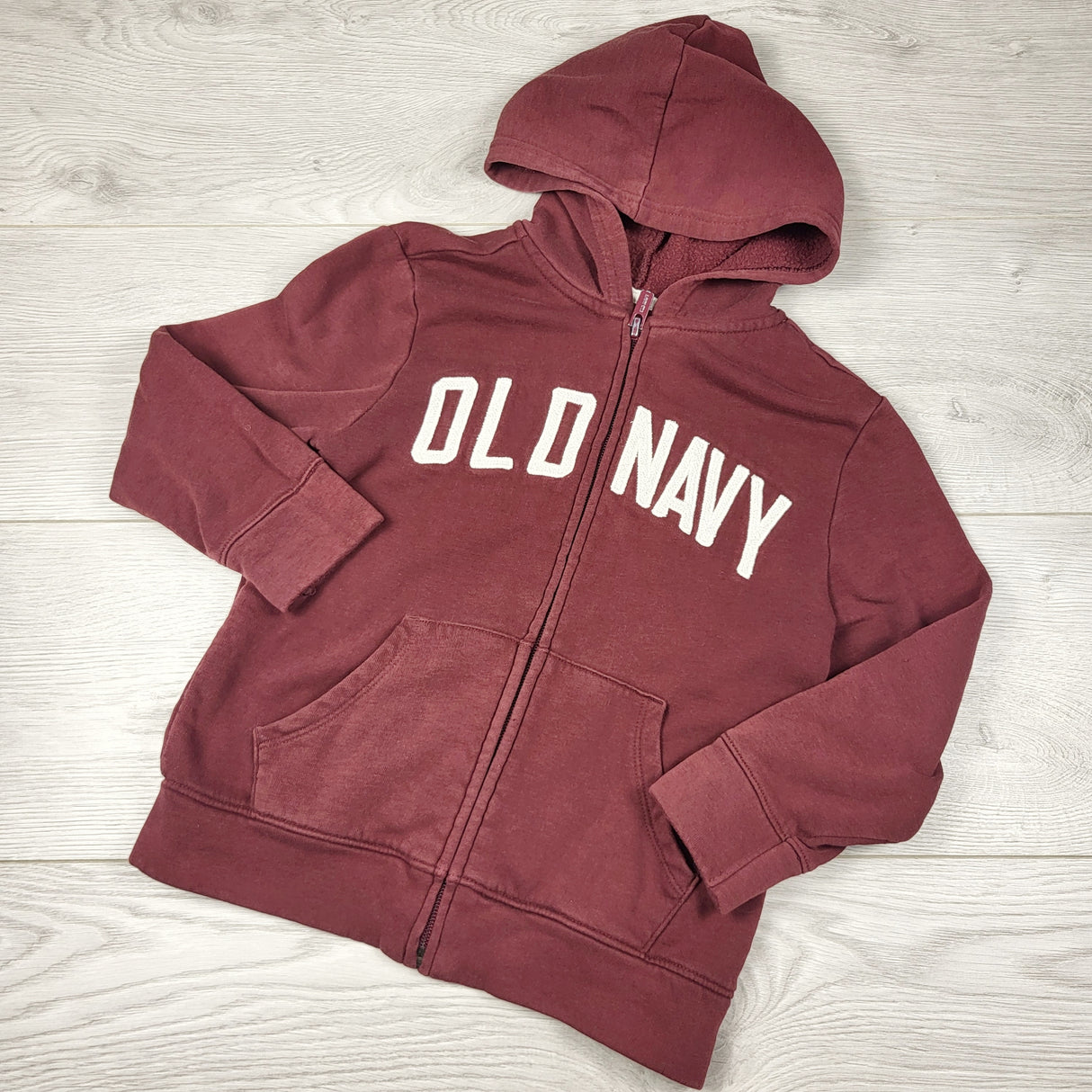 RHW2 - Old Navy burgundy zip up hoodie. Size 5T