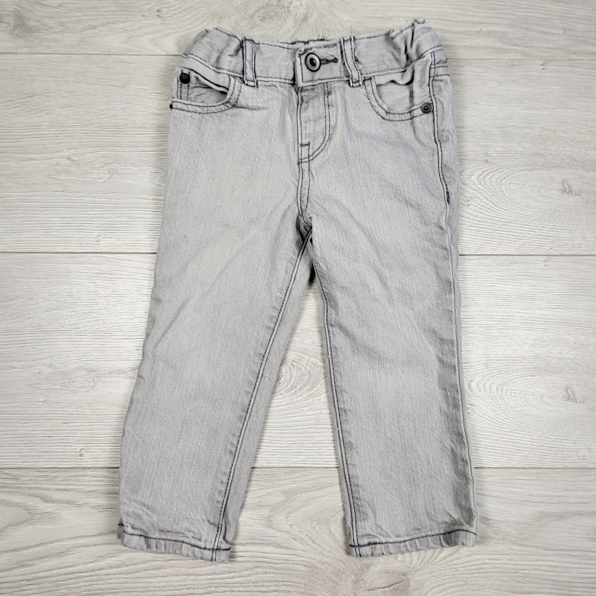COHI1 - Children's Place grey skinny jeans. Size 2T