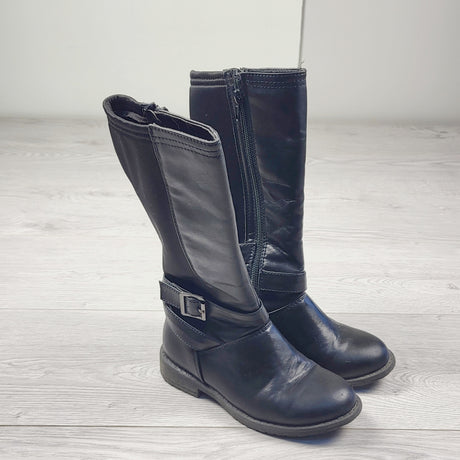 KBRD1 - Joe Fresh black zip up faux leather boots. Size 11