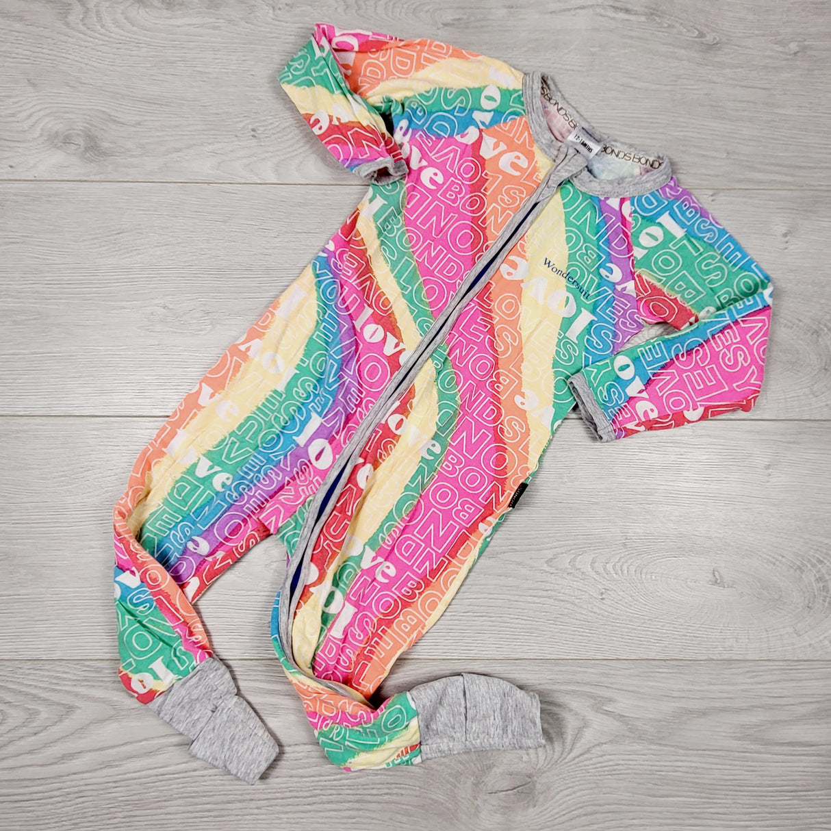 JEPR2 - Bonds rainbow "Love" wondersuit. Size 12-18 months