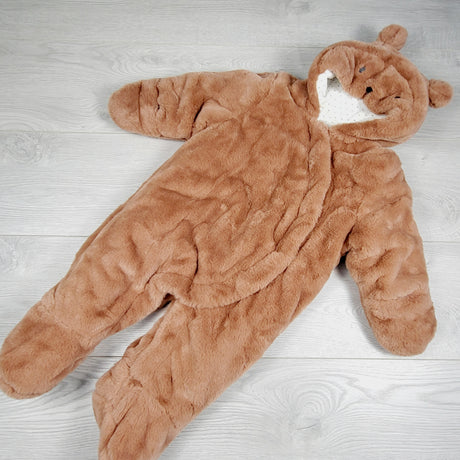 MCX1 - Vertbauudet faux fur bunting suit. Size 9 months