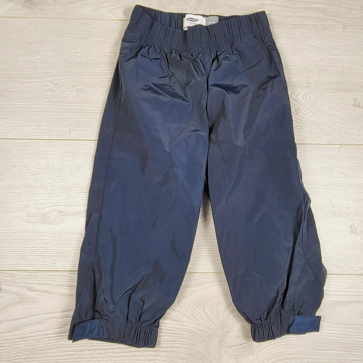 MCX1 - Old Navy navy rain pants. Size 18-24 months