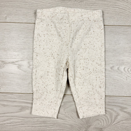 RBEN1 - Carters white speckled ribbed leggings. Size 3 months