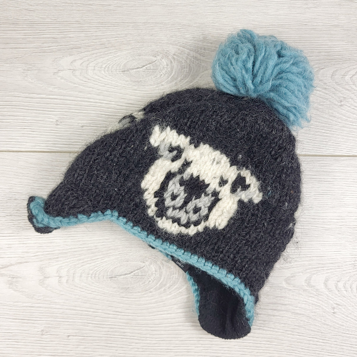 KLJ2 - Ambler fleece lined wool bear toque. Size small/medium (1-3 years) 🍁
