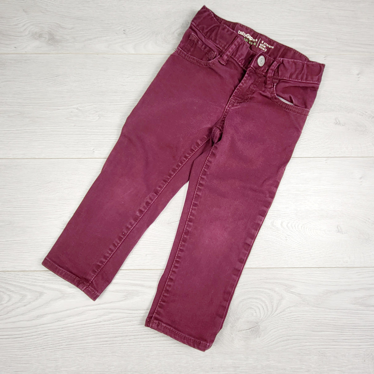 KLJ2 - Gap burgundy slim fit jeans. Size 3T