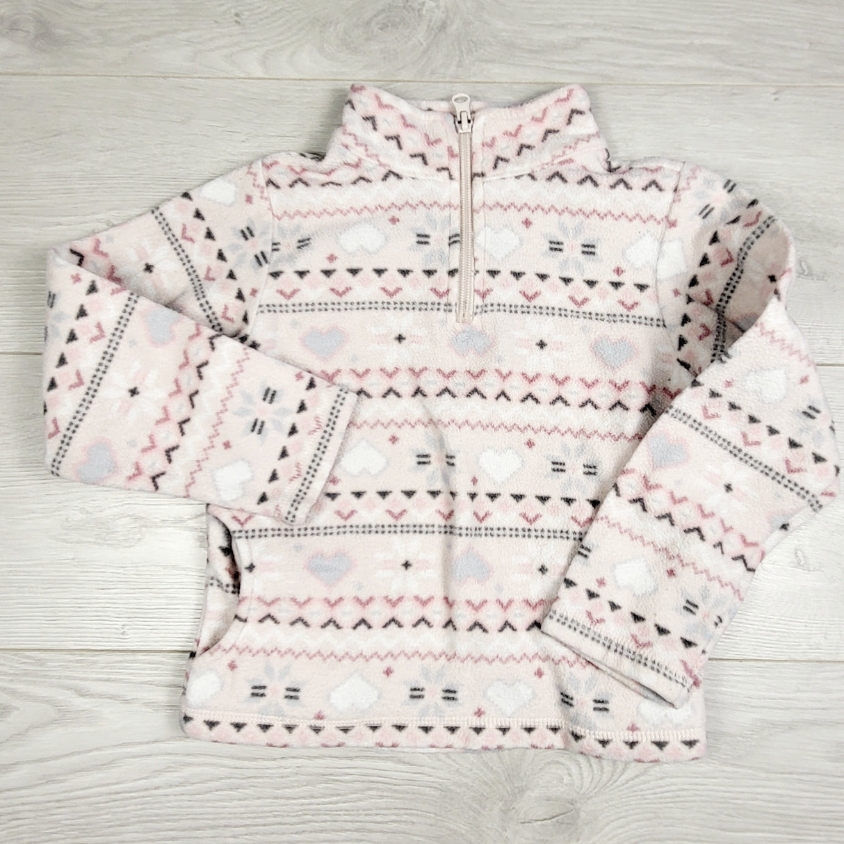 LUGE11 - Children's Place light pink patterned pullover fleece. Size 4T