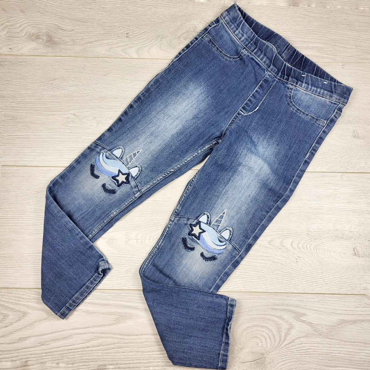 NGVU1 - H and M denim jeggings with unicorns. Size 4/5T