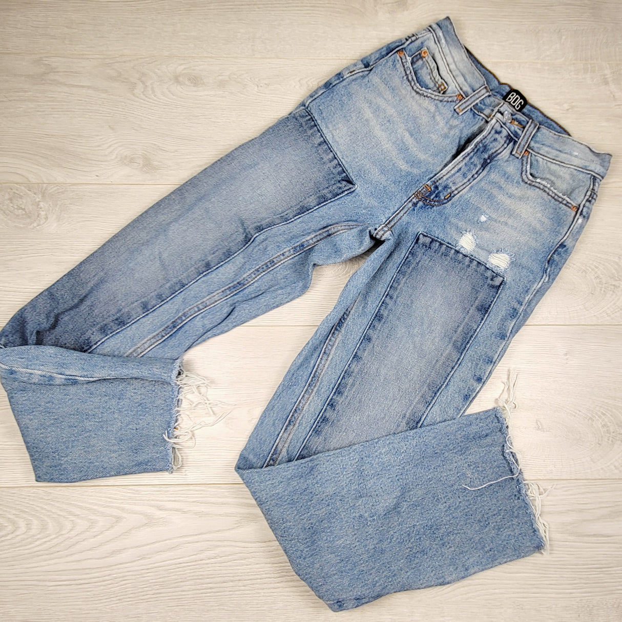 JLSN1- BDG slim straight jeans. ADULT size 25