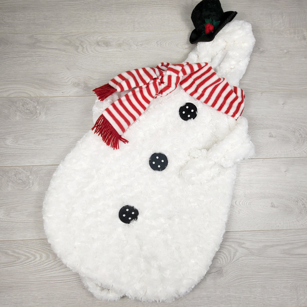 ADMX11 - Miniwear white plush snowman bunting bag. Size 0-9 months